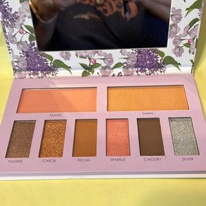 Vegan Eyeshadow & Blush Palette